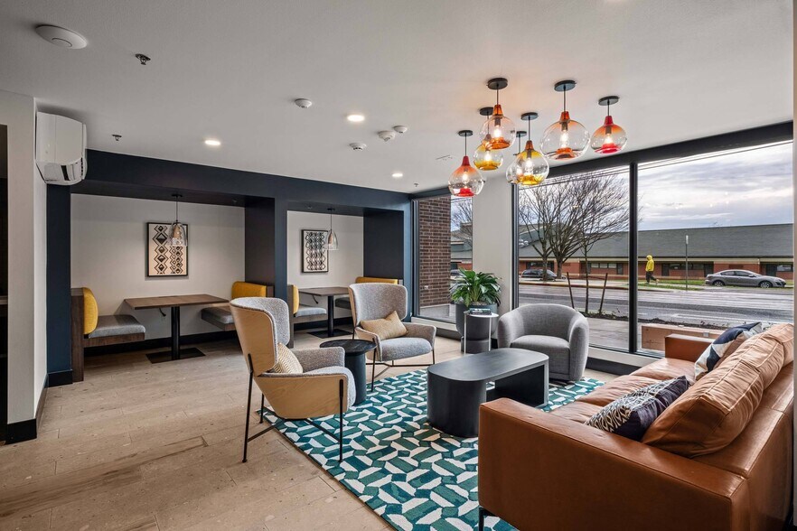 More Photos Of 104 12th Ave, Seattle Apartments For Lease