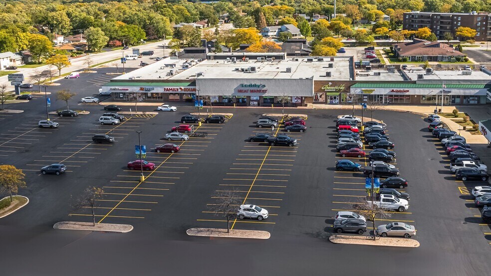 More Photos Of 17501-17559 S Kedzie Ave, Hazel Crest Unknown For Lease