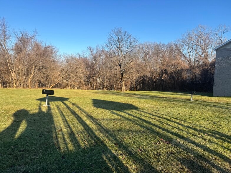 More Photos Of Capital Woods, Albany Apartments For Sale