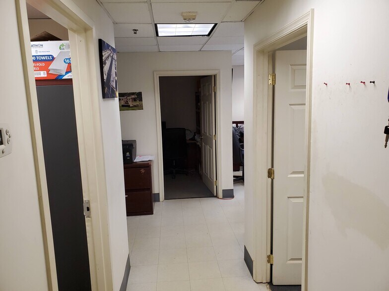 More Photos Of 1424 Odenton Rd, Odenton Light Manufacturing For Sale