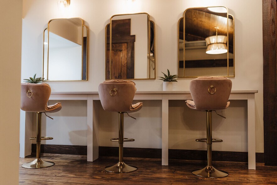 More Photos Of 3263 Tanners Mill Rd, Gainesville Lodge Meeting Hall For Sale