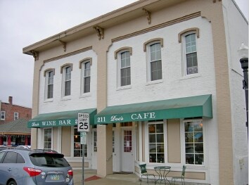 Primary Photo Of 211 E 5th St, Marysville Restaurant For Lease