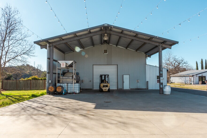 More Photos Of 1020 Penman Springs Rd, Paso Robles Winery Vineyard For Sale