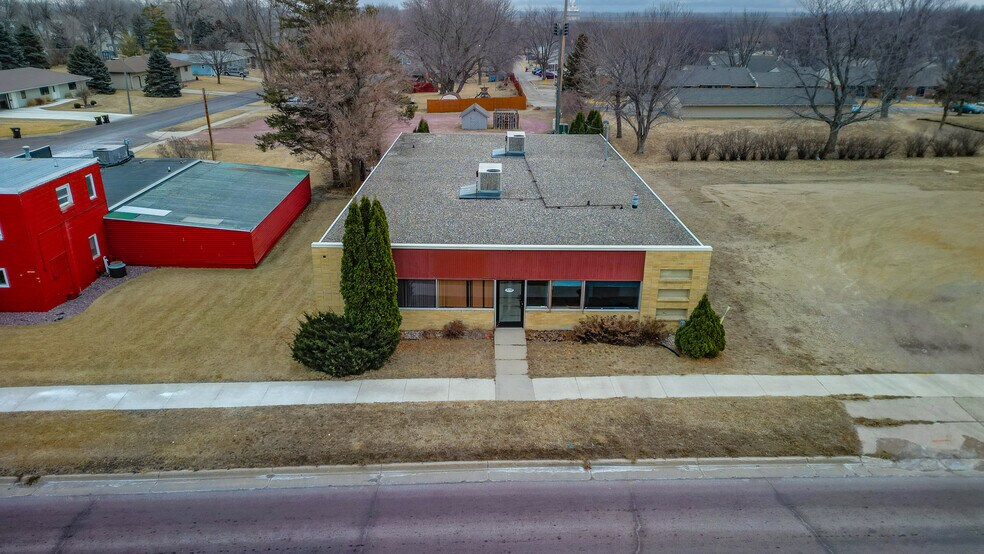 More Photos Of 411 S State St, Fairmont Light Distribution For Sale