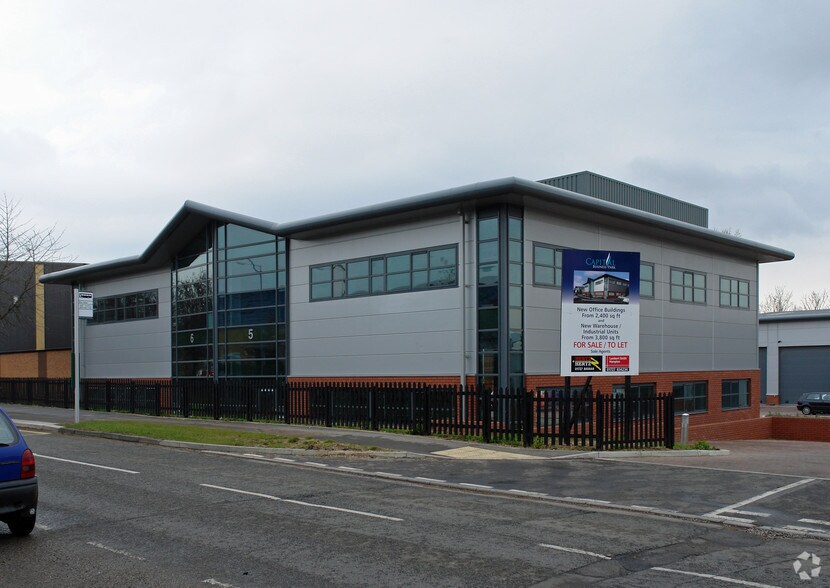 Manor Way, Borehamwood, HRT WD6 1GW Industrial For Lease