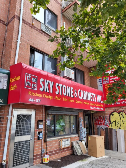 Primary Photo Of 4437 College Point Blvd, Flushing Storefront Retail Residential For Sale