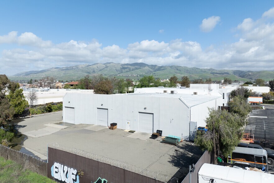 More Photos Of 193-199 Topaz St, Milpitas Warehouse For Sale