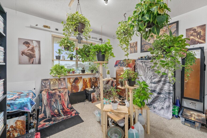 More Photos Of 103 E 7th Ave, South Hutchinson Apartments For Sale
