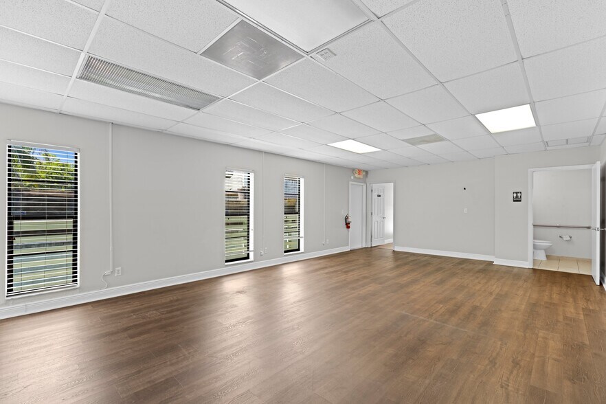 More Photos Of 13455 S Military Trl, Delray Beach Medical For Lease