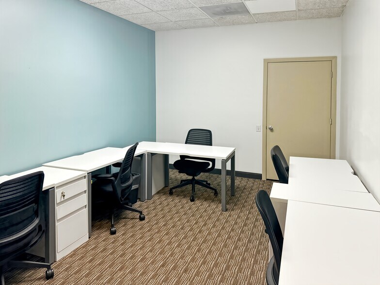 More Photos Of 433 Plaza Real, Boca Raton Coworking Space