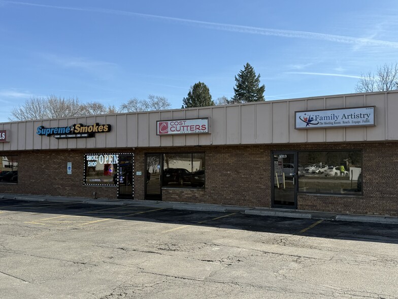 Primary Photo Of 1301-1315 21st St, Zion Unknown For Lease