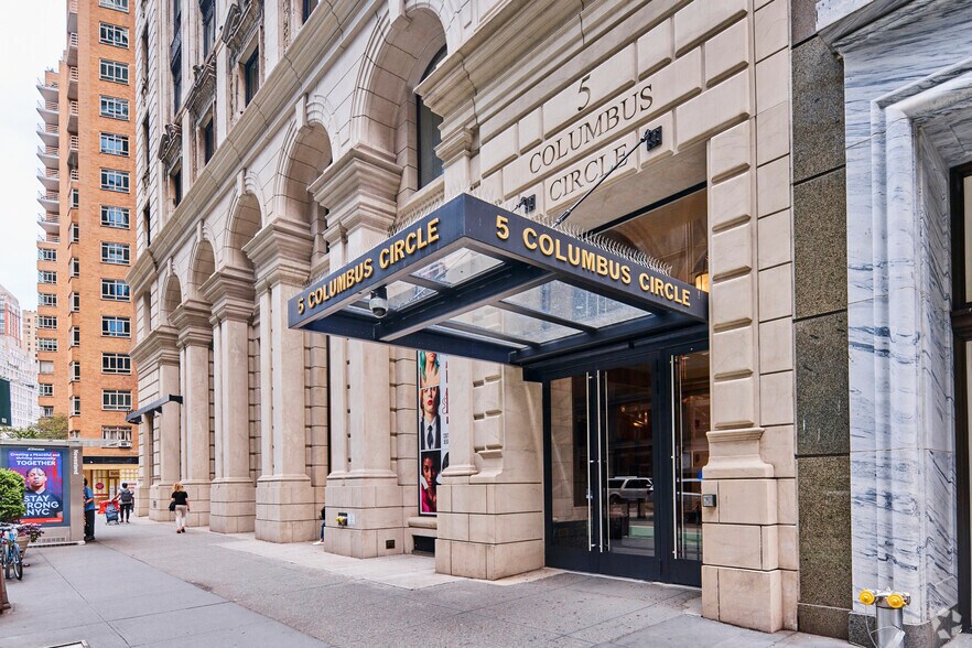 More Photos Of 5 Columbus Cir, New York Coworking Space