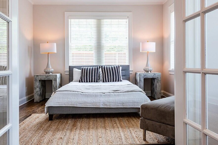 More Photos Of 2837 Hemphill St, Fort Worth Apartments For Sale