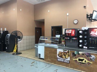 More Photos Of 22263 US Highway 59 N, Queen City Service Station For Sale