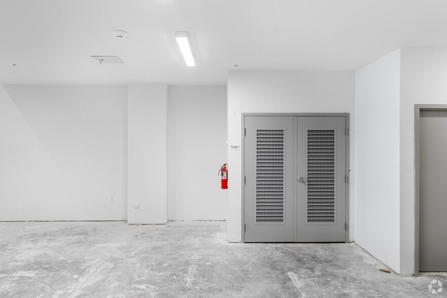 More Photos Of 136 NW 26th St, Miami Apartments For Sale