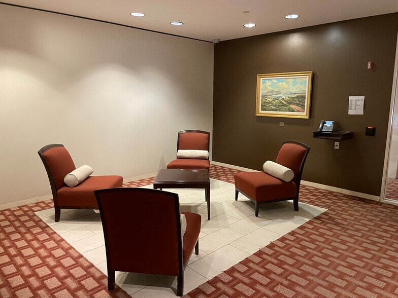 More Photos Of 127 Public Sq, Cleveland Office For Lease