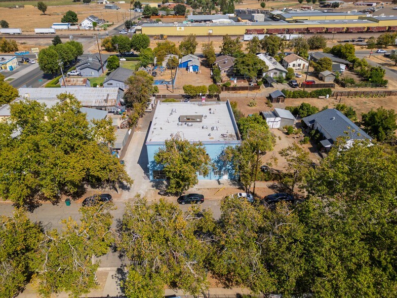 More Photos Of 3882 Washington Ave, Le Grand Apartments For Sale