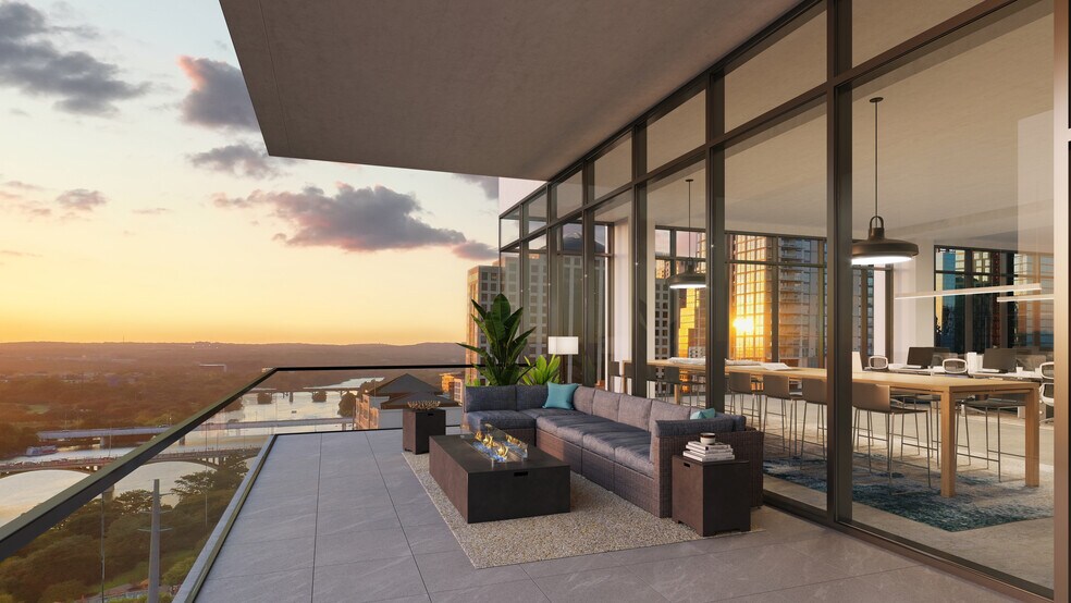 More Photos Of 93 Red River St, Austin Multifamily For Sale