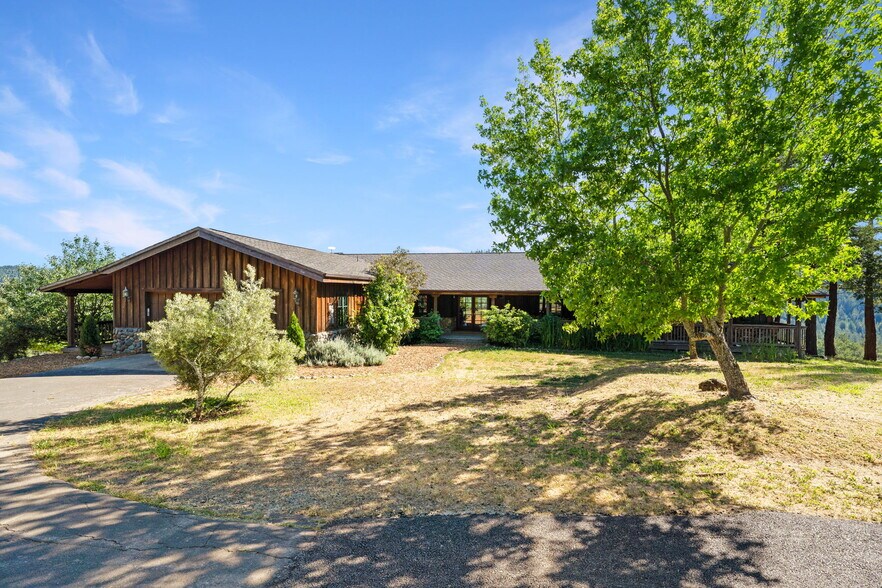 More Photos Of 20799 Highway 128, Yorkville Winery Vineyard For Sale