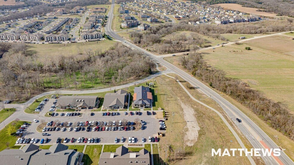 More Photos Of 4201 Anderson Ave, Manhattan Medical For Sale