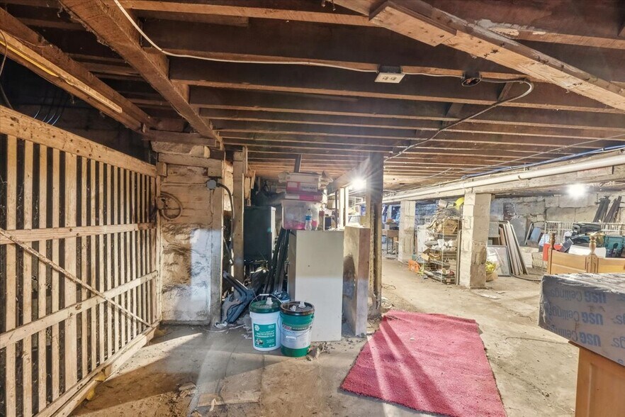 More Photos Of 409 W Gambier St, Mount Vernon Light Manufacturing For Sale