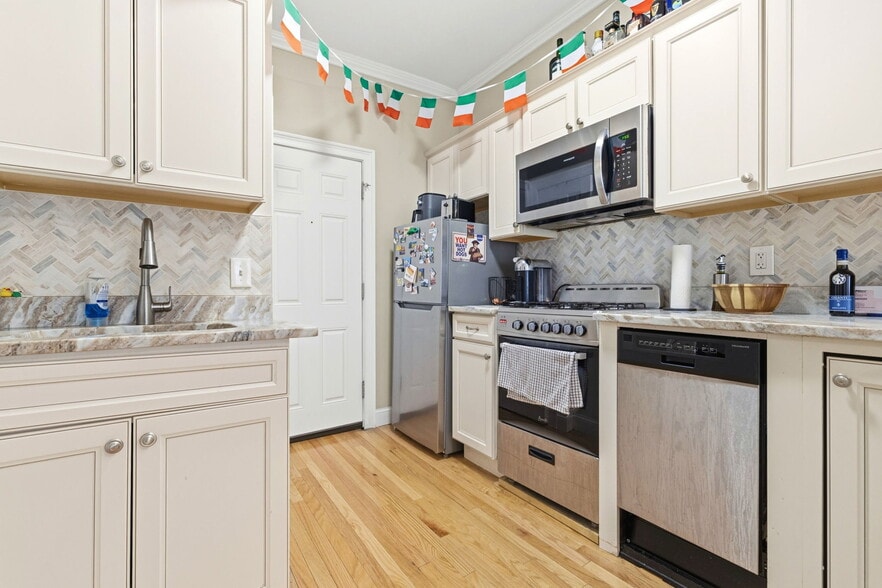 More Photos Of 60 N Margin St, Boston Apartments For Sale