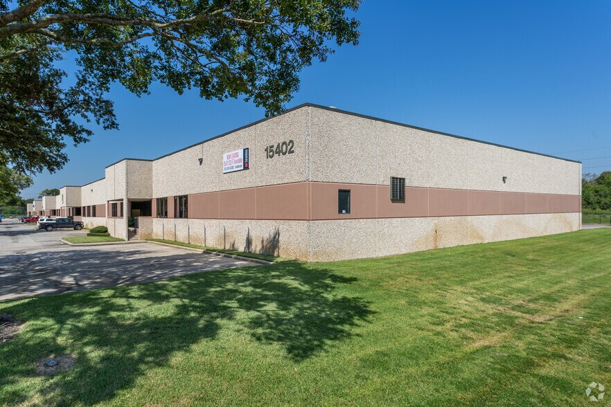 More Photos Of 15402 Vantage Pky E, Houston Unknown For Lease