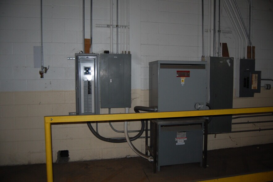 More Photos Of 2636 S Work St, Falconer Manufacturing For Lease