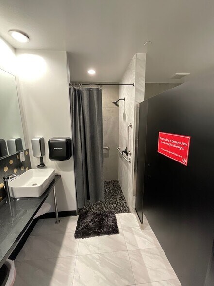 More Photos Of 353 E Bonneville Ave, Las Vegas Apartments For Lease