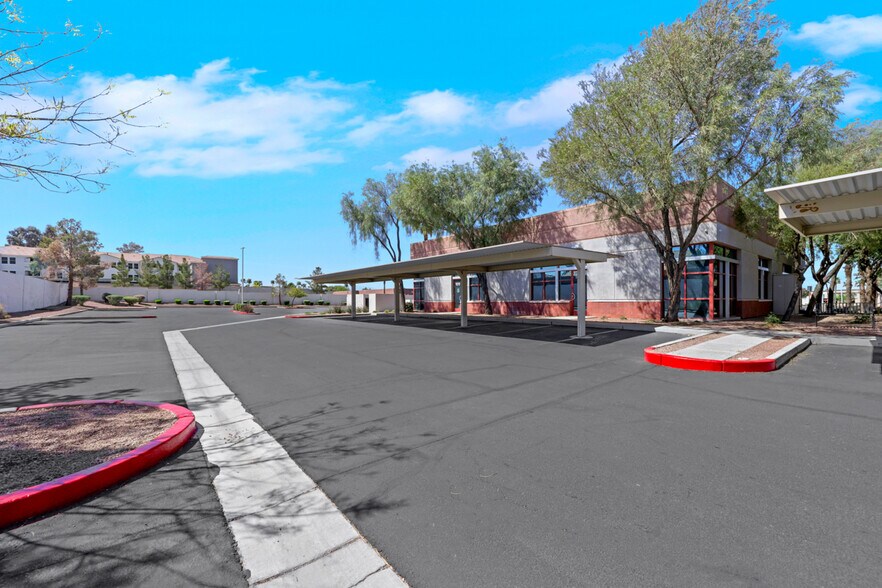 More Photos Of 375 N Stephanie St, Henderson Medical For Sale