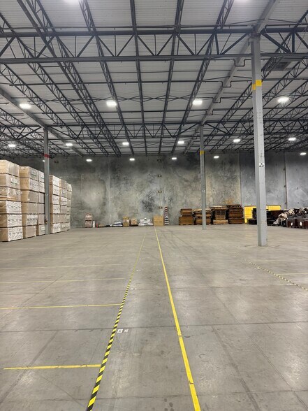 More Photos Of 168 Portside Park Dr, Summerville Distribution For Lease