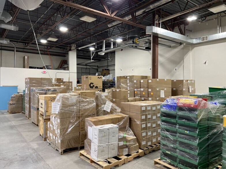 More Photos Of 34 E Industrial Rd, Branford Light Manufacturing For Lease