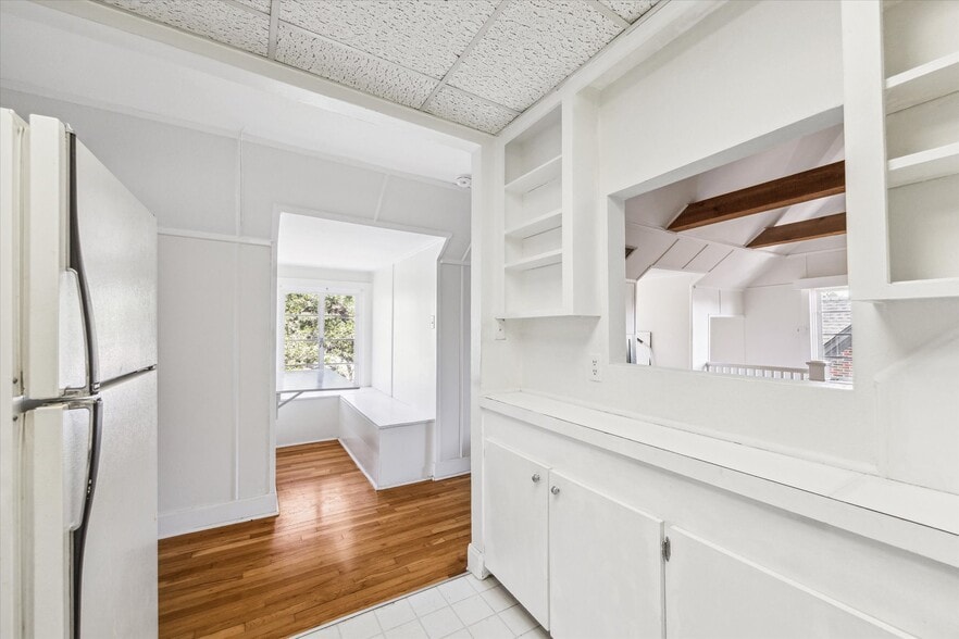 More Photos Of 2039 South Blvd, Houston Apartments For Sale