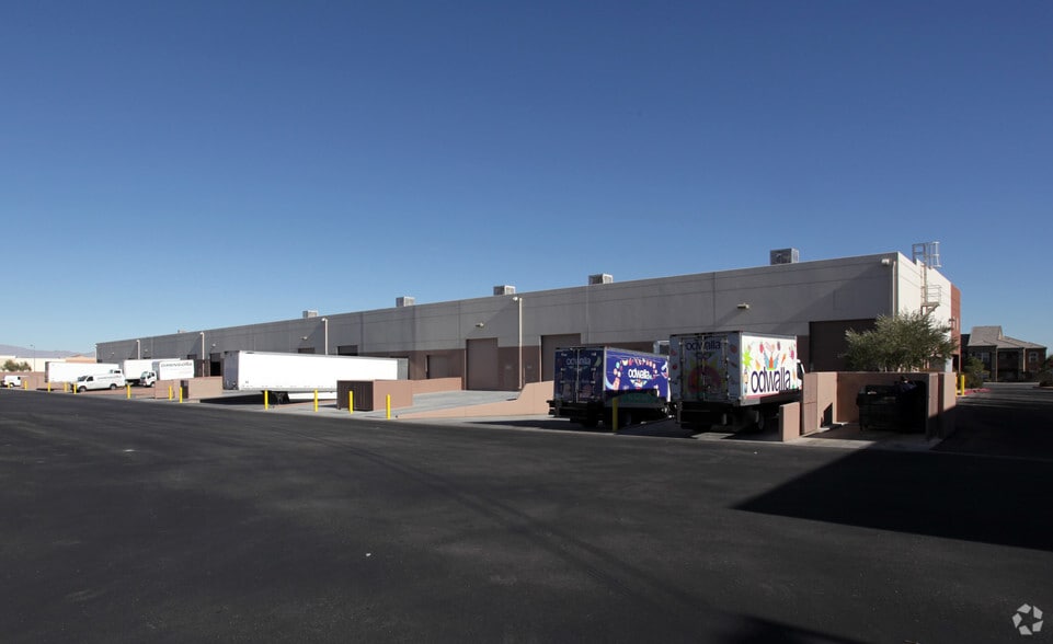 More Photos Of 7465 W Sunset Rd, Las Vegas Unknown For Lease