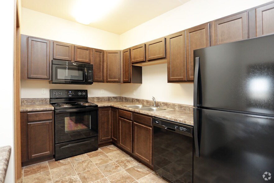 More Photos Of 1300-1302 Quiniela Dr, North Sioux City Apartments For Sale