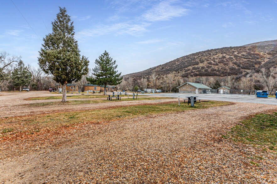 More Photos Of 5175 E Highway 35, Kamas Trailer Camper Park For Sale