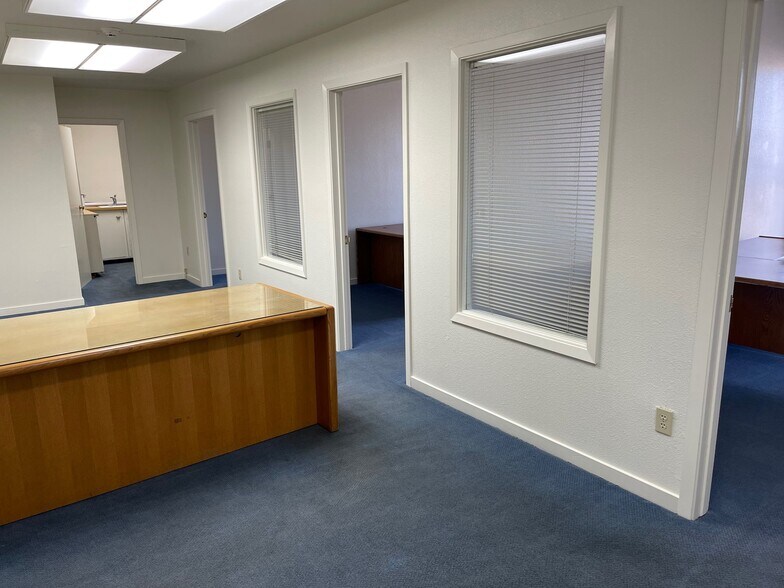 More Photos Of 200 W Harding Way, Stockton Office For Lease