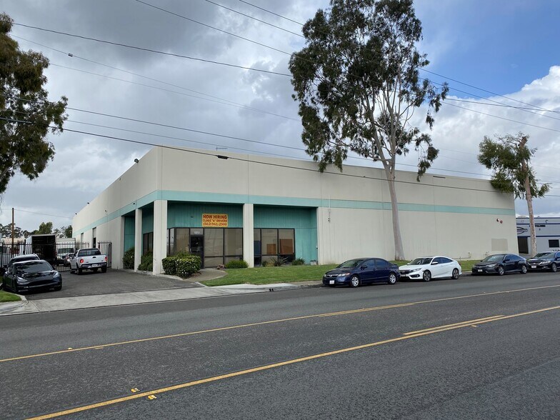 Primary Photo Of 10051 Greenleaf Ave, Santa Fe Springs Distribution For Lease