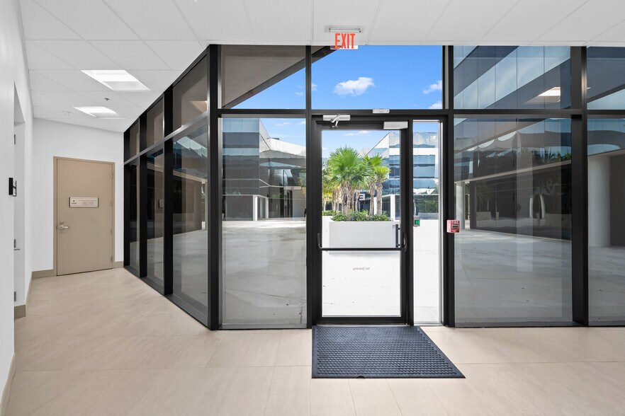 More Photos Of 4800 N Federal Hwy, Boca Raton Medical For Sale
