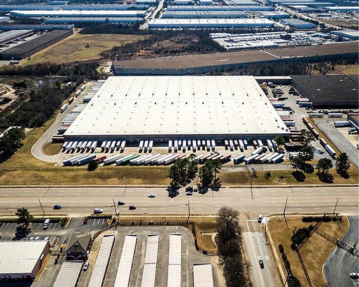 More Photos Of 6125 E Shelby Dr, Memphis Warehouse For Lease