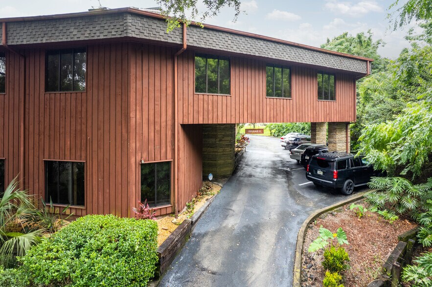 More Photos Of 777 E Altamonte Dr, Altamonte Springs Office For Sale