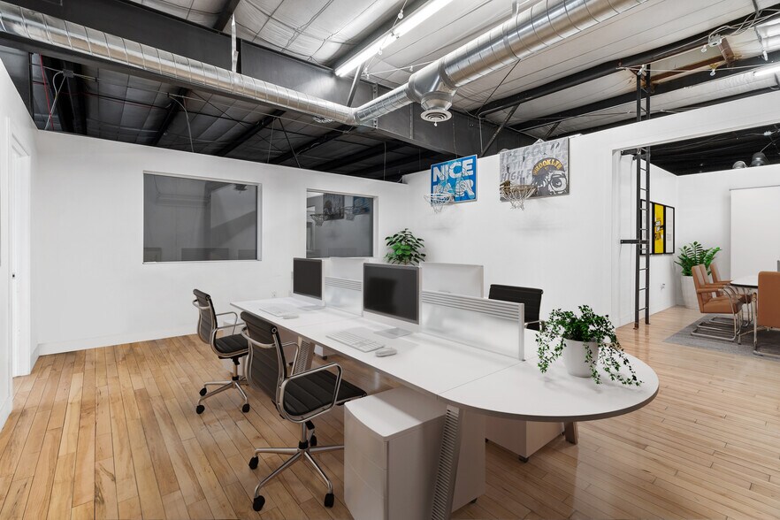 More Photos Of 2721 W Holden Pl, Denver Office For Sale