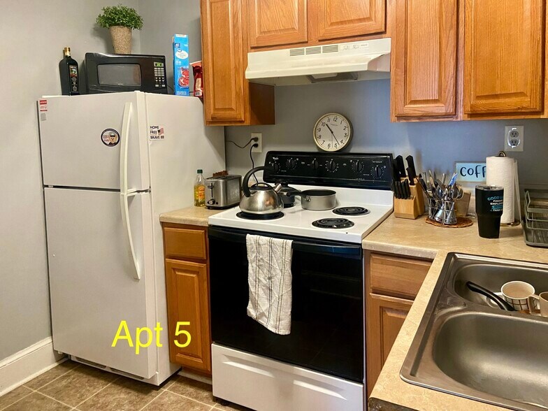 More Photos Of 406 N Loudoun St, Winchester Apartments For Sale