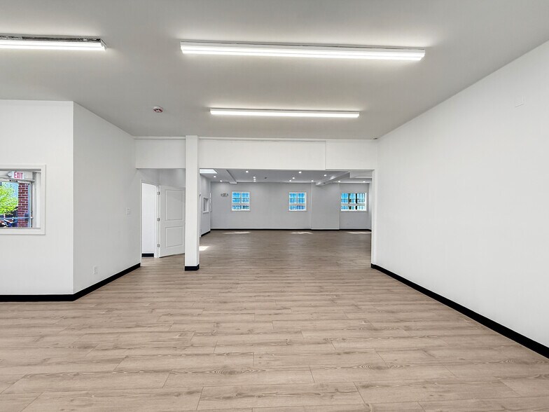 More Photos Of 64 Dewey St, Worcester Office For Sale