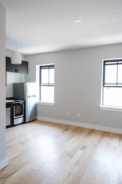 More Photos Of 2121 E Dauphin St, Philadelphia Apartments For Sale