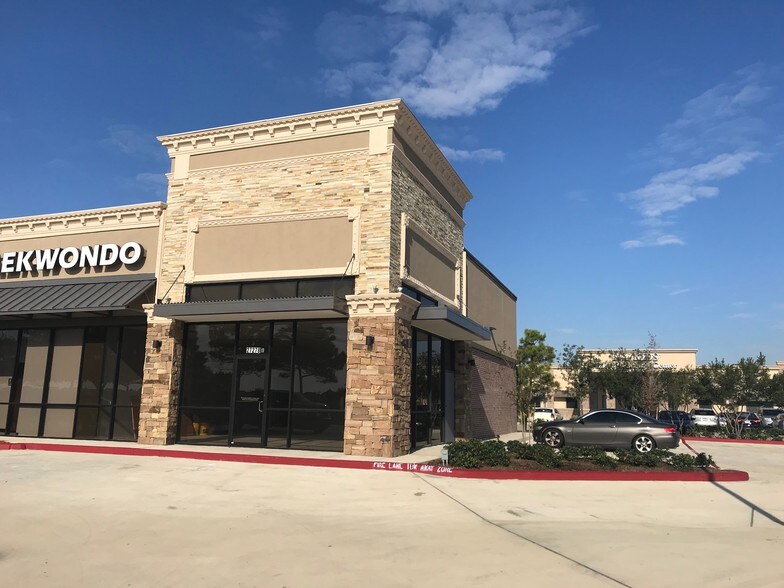 More Photos Of 27278 Cinco Ranch Blvd, Katy Storefront For Lease