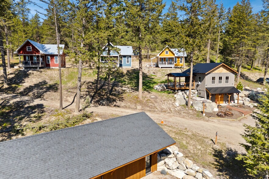 More Photos Of 100 Elk Ridge Trl, Lakeside Specialty For Sale