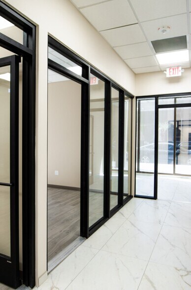 More Photos Of 320 Texas Ave, El Paso Office For Lease