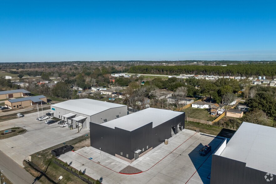 More Photos Of 20320 Telge Rd, Tomball Unknown For Lease