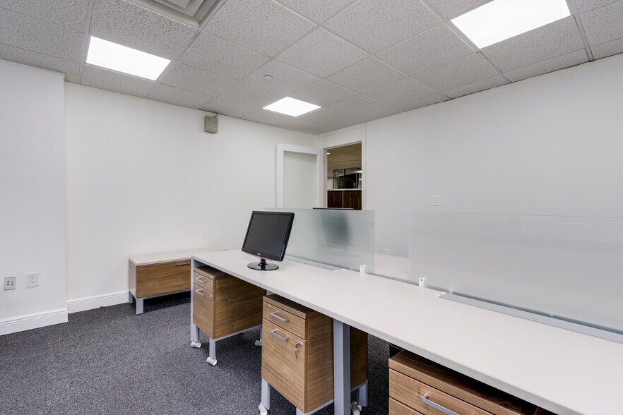 More Photos Of 200 S Andrews Ave, Fort Lauderdale Medical For Lease